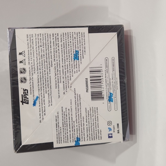 Topps NHL stickers collection - Picture 2 of 2